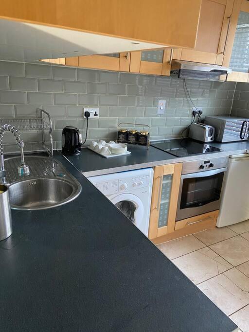 Lovely 3 Bedroom Family Home In Central Londres Extérieur photo